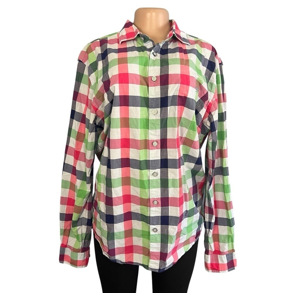 3/$30 ☀️ Rodd & Gunn Red, Green and Navy Plaid Long Sleeve Shirt